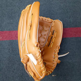 Softball Mitt / Glove - Arcade Sports